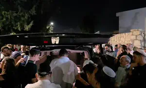 בנו של נתנאל הי"ד בקדיש ראשון על אביו