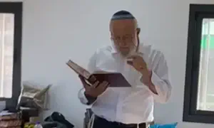 הרב אנגל התרגש ובירך "מציב גבול אלמנה"