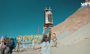 האקסטרים היהודי - סוכות ושמחת תורה בנפאל