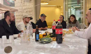 בר קופרשטיין סיפר על הניסים והאמונה בשבי