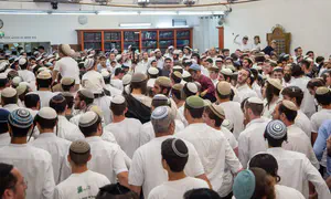 חגיגות שמחת בית השואבה בישיבת מרכז הרב