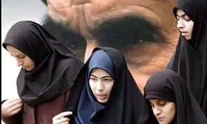 Iran’s new weapon: Female soldiers