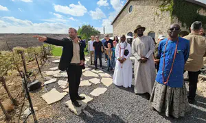 King of the Warri Kingdom of Nigeria visits the Land of the Bible