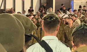 חיילי הגדוד החרדי רקדו בטקס ההצהרה בכותל
