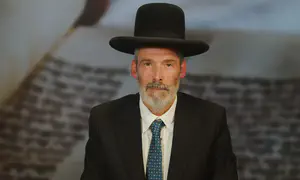 גם ביום וגם בלילה - אנחנו עם אחד