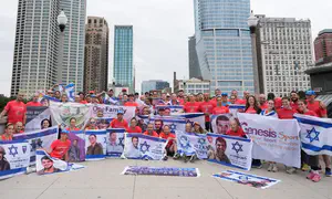 Bereaved family members run in Chicago Marathon