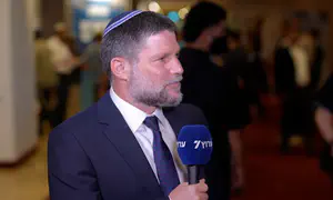 רבנים ופוליטיקה? לסמוטריץ' יש תשובה נחרצת