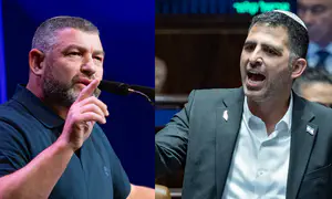 Каръи против Винтера: «Он на стороне Палестины»