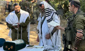 IDF soldiers revive 700-year-old Jewish tradition