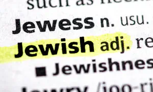 Spanish dictionary retains antisemitic definition