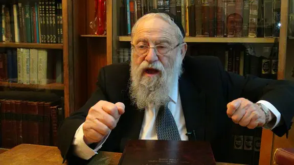 Religious Council seeks to whittle away Jerusalem Chief Rabbi Stern's ...