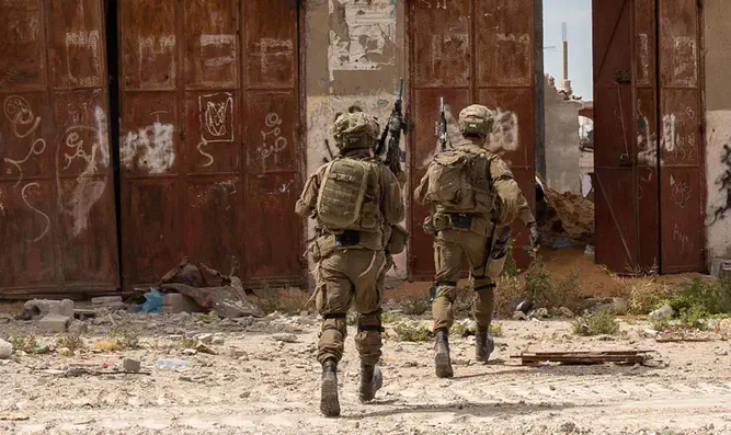 Hostages will be released only when war ends