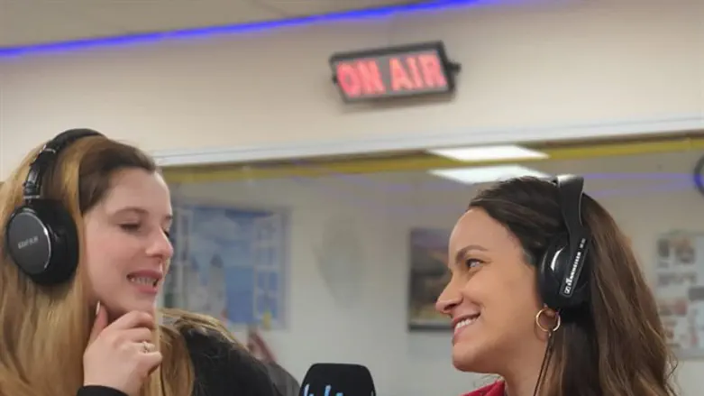 אסתי גרינברג וריבה רפפורט