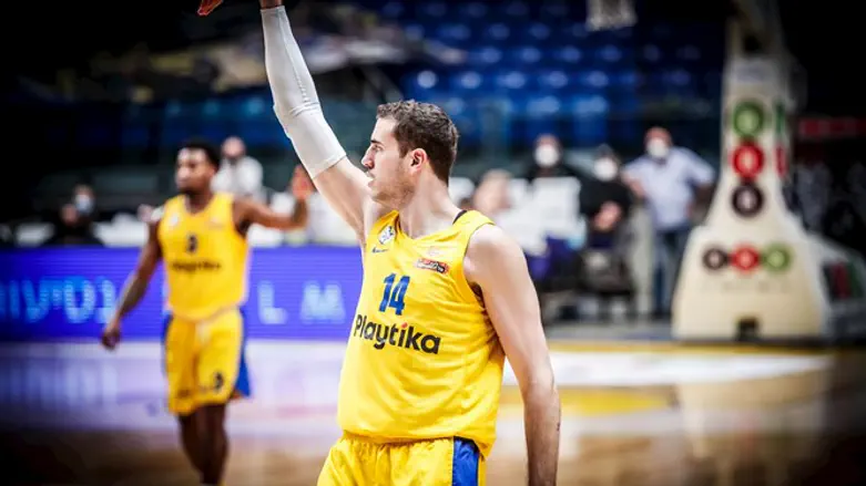 בלייזר. עוד ערב גדול