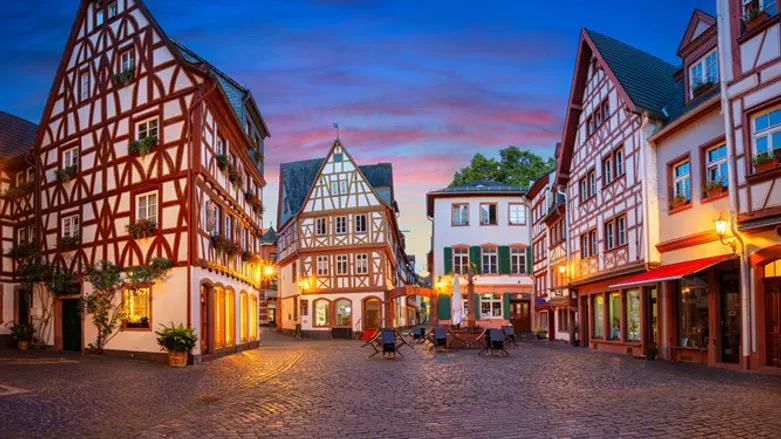 Germany (illustrative)