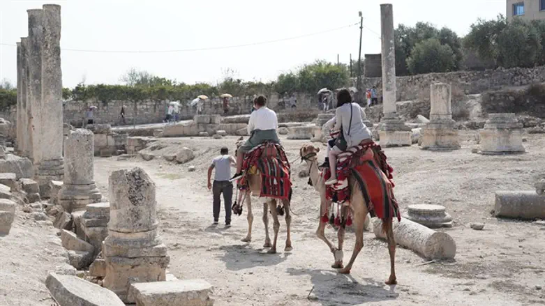 הפלסטינים מנסים להשתלט גם על בירת ממלכת ישראל הקדומה בסבסטיה