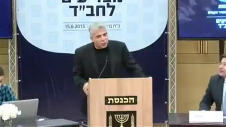 Lapid hails Chabad