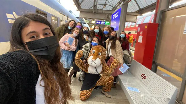 בתחנת הרכבת בבנימינה