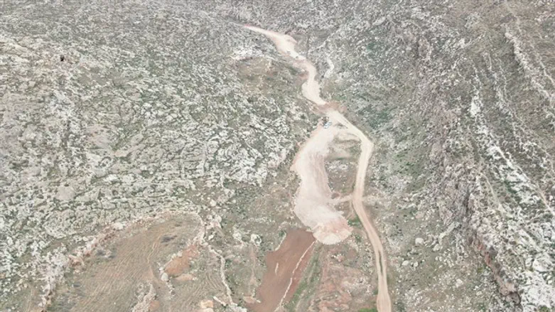 סלילת הדרך החדשה