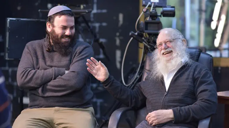 הרב זאביק הראל עם הרב דב ביגון