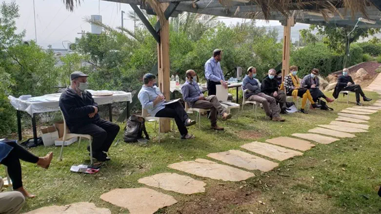 ראשי החמ"ד בישיבת חיצים