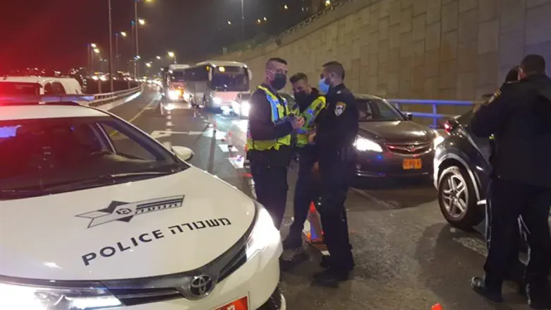 Силы полиции при исполнении служебных обязанностей