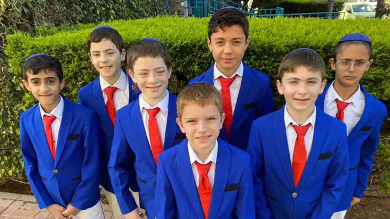 להקת פרחי ירושלים. ארכיון