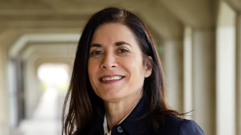 דפנה מיתר נחמד