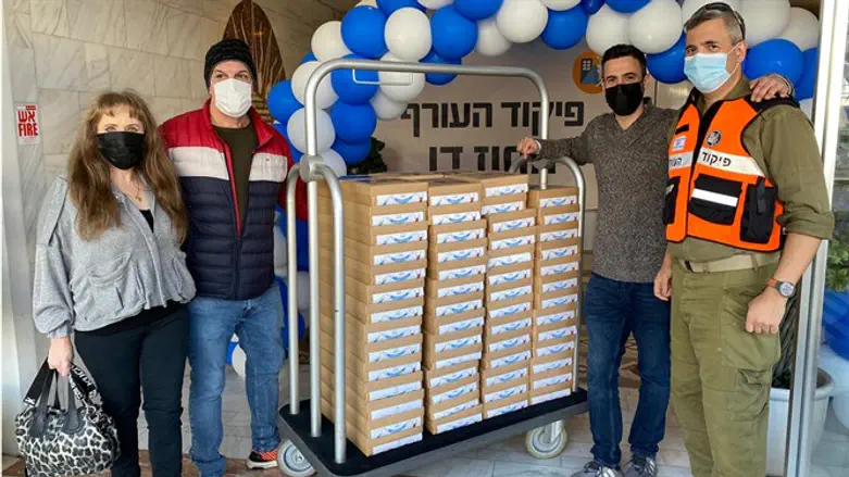 LiAmi Lawrence & Tzvika Graiver, Board Member Anne Pollard & Yossi Graiver