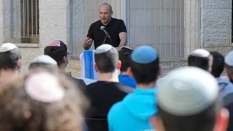 נפתלי בנט