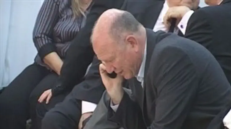 נחמיה שטרסלר בטקס "לדעת"