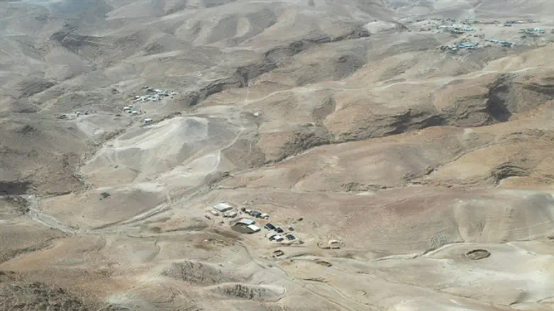 Bedouin squatters near Arad