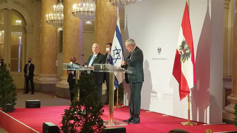 Rivlin in Austria