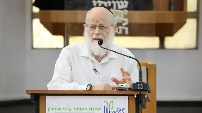 הרב אברהם קורצוויל