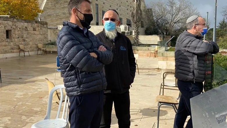 ח"כ מתן כהנא עם הרב יעקב מדן