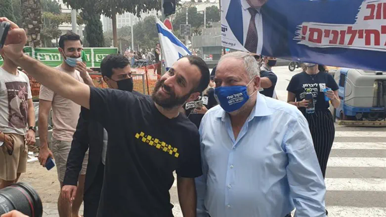 אביגדור ליברמן