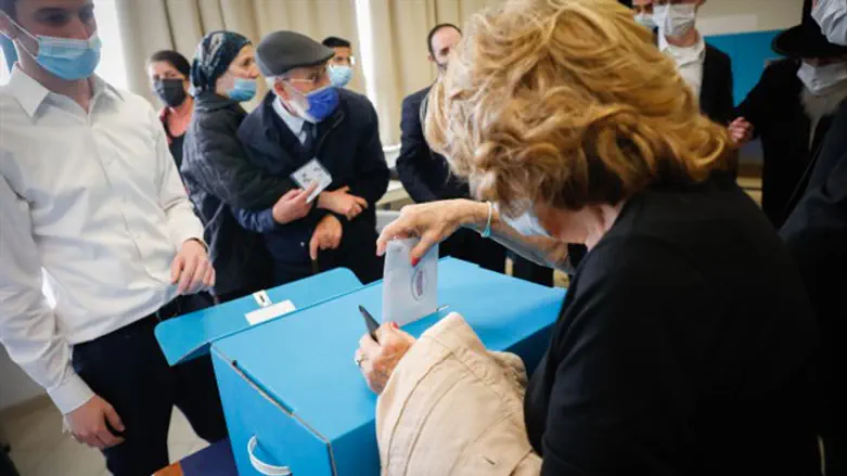 Voters cast their ballots in Jerusalem March 23rd 2021