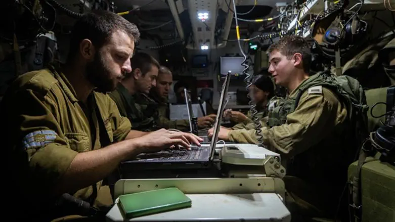 הטנק הוא הרבה יותר מכלי ברזל