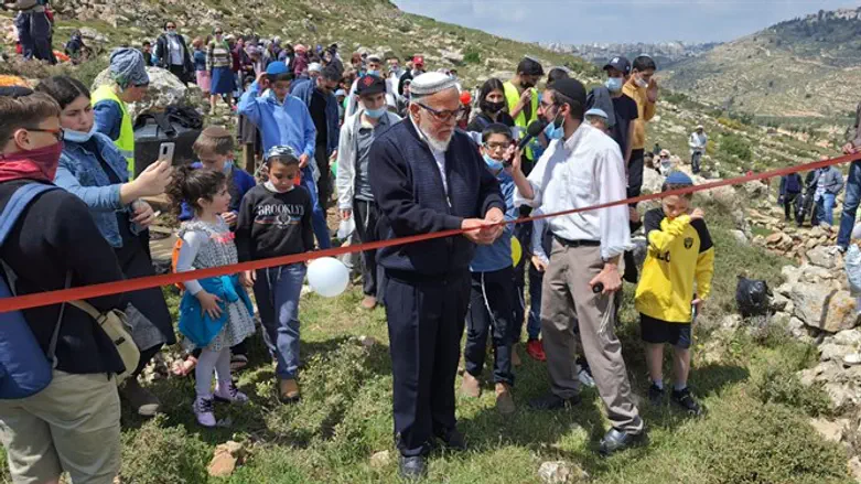 חונכים את מסלול הטיולים החדש בבנימין