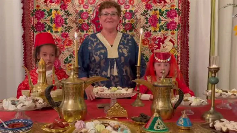 Празднование Мимуны