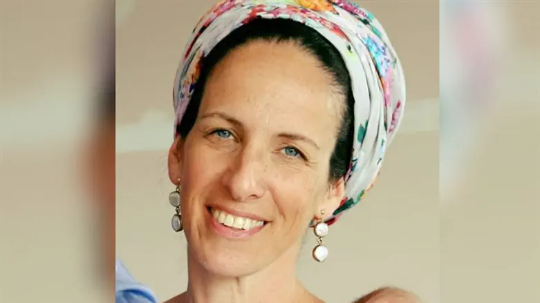 גילה יובל