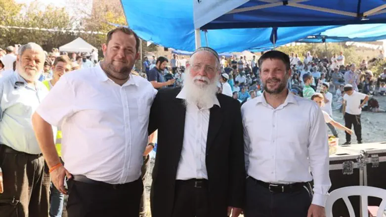 סמוטוריץ' עם הרב לבנון ויוסי דגן