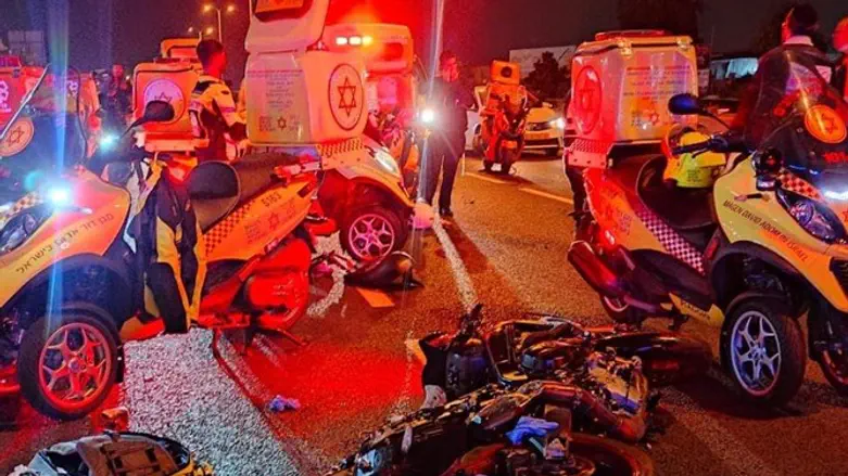 זירת התאונה בכביש 44