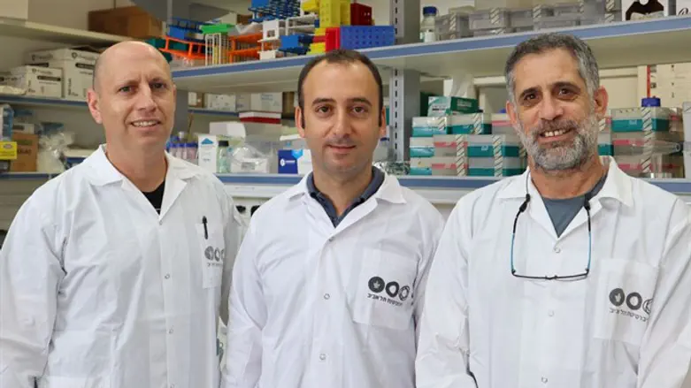 פרופ' מוטי גרליץ, ד"ר דן ימין ופרופ' אריאל מוניץ