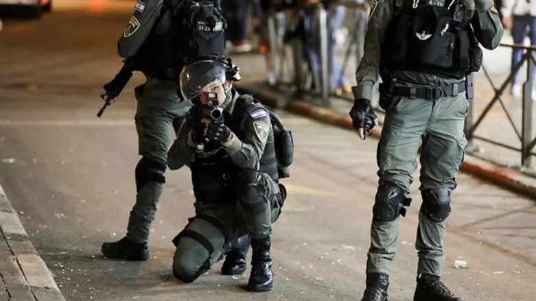 Border Police officers in Jerusalem