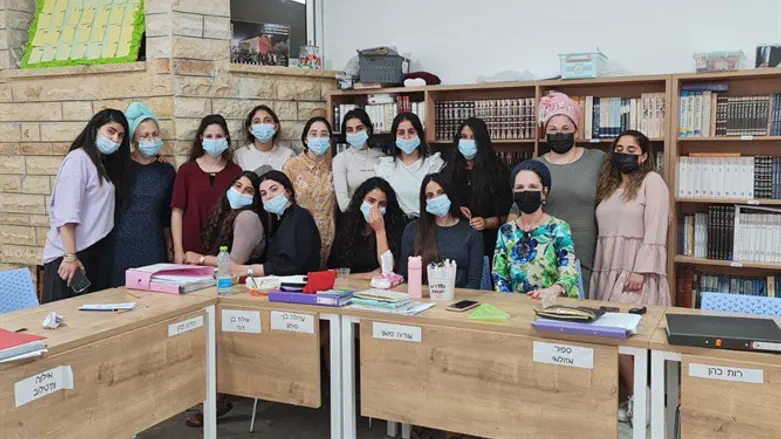 מדרשת שילוב "לפידות"