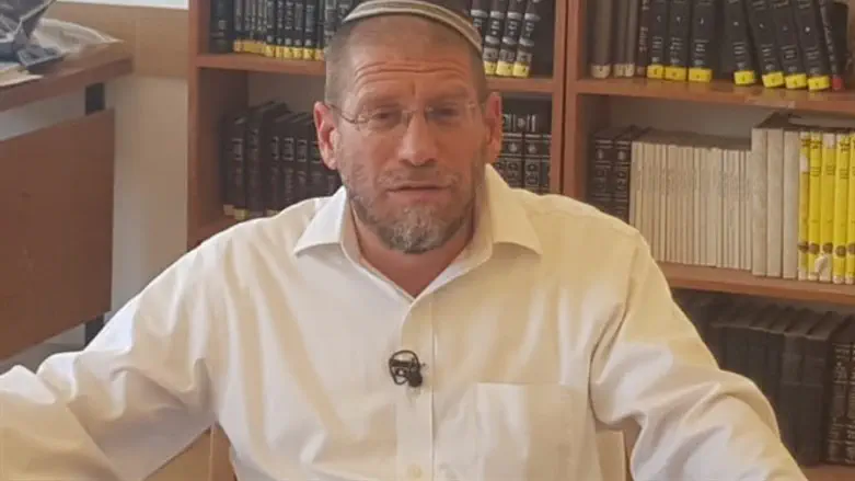 ראש ישיבת ההסדר באיתמר הרב יהושע ון דייק