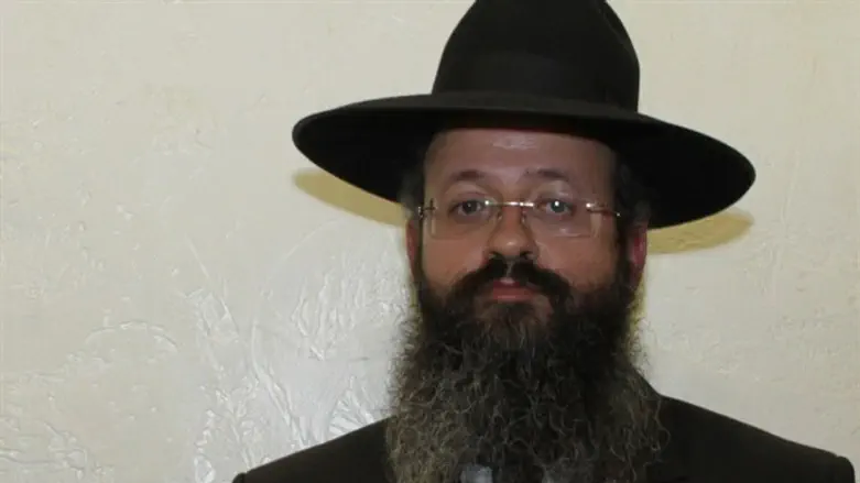 הרב יצחק בצרי