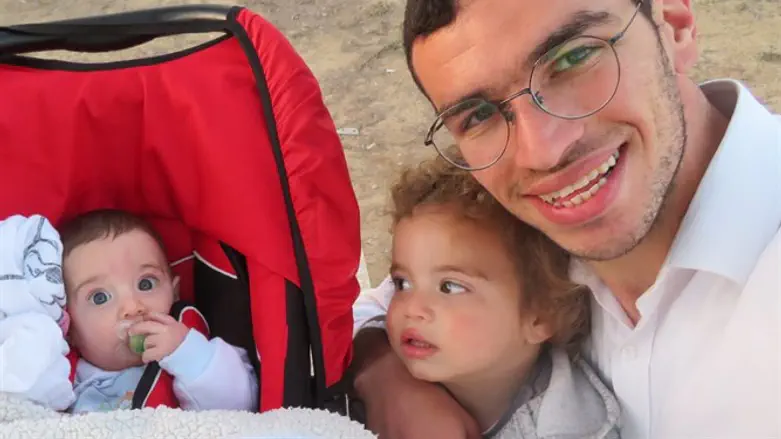 ישראל אנקאוה וילדיו