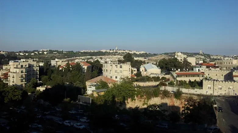 ירושלים שחוברה לה יחדיו